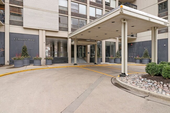 Building Photo - 1360 N Sandburg Terrace