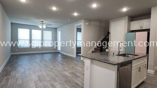 Foto del edificio - 1020 MJ Brown St