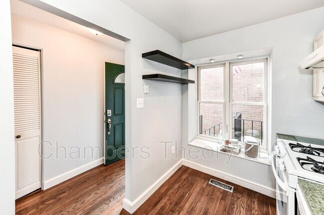 Foto del edificio - 306D S Wayne St