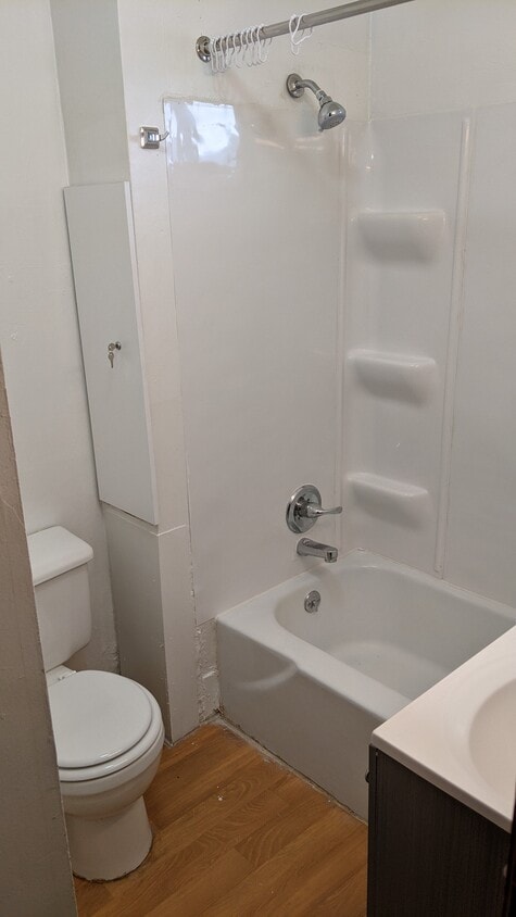 Foto del edificio - 217 W 28th St