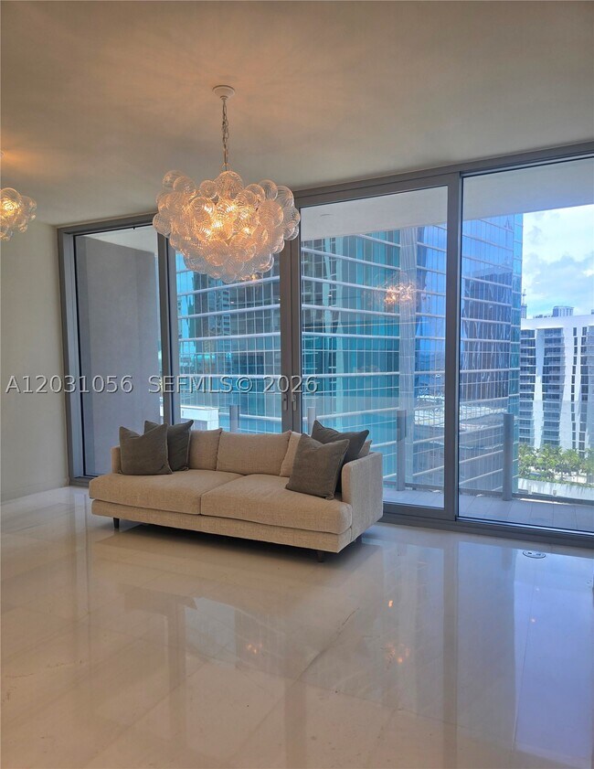 Building Photo - 300 Biscayne Blvd