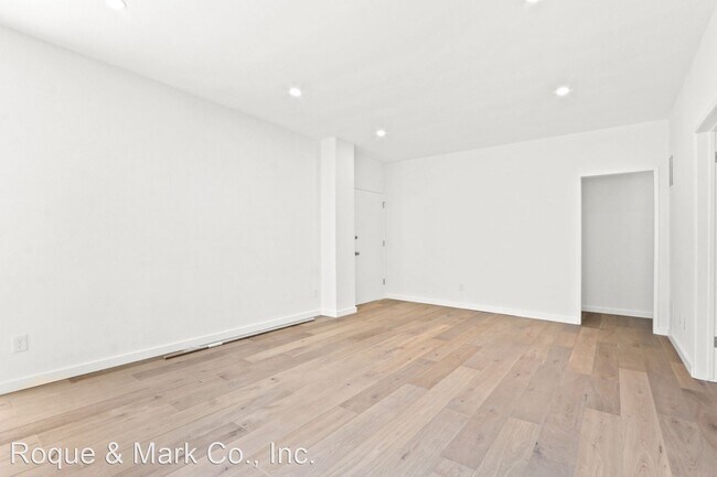 Building Photo - 2 br, 1 bath Apartment - 1241 9th Street 1...