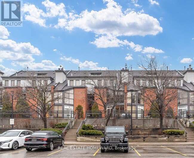Building Photo - 100-T100 Arbors Ln
