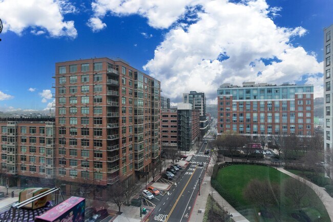 Building Photo - 1500 Hudson St