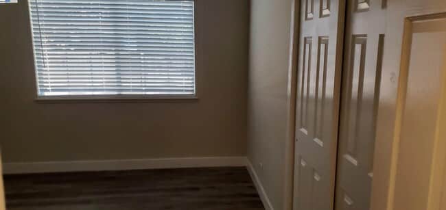 Building Photo - 223 Arana Dr