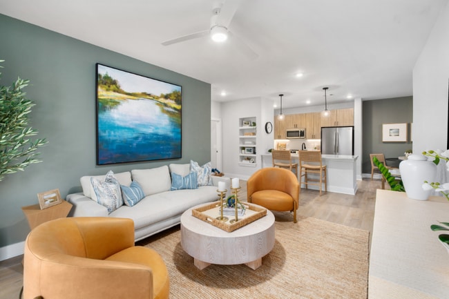 Building Photo - The Henslow Daniel Island Apartments & Townhomes