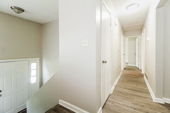 Foto del edificio - 1597 Raven Valley Rd