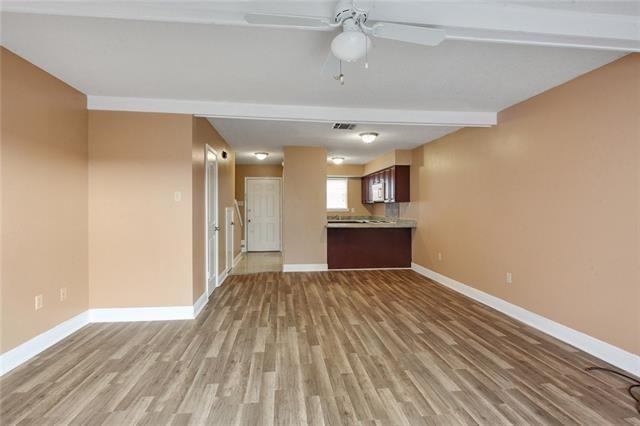 Foto del edificio - 63 Carriage Ln