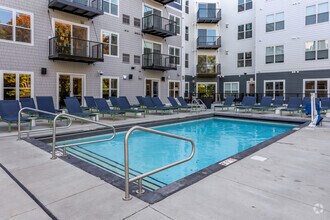 Building Photo - Juniper