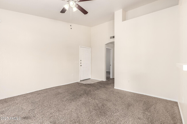 Building Photo - 5335 E Shea Blvd