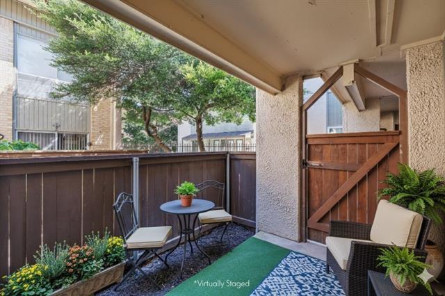 Foto del edificio - 12810 Midway Rd