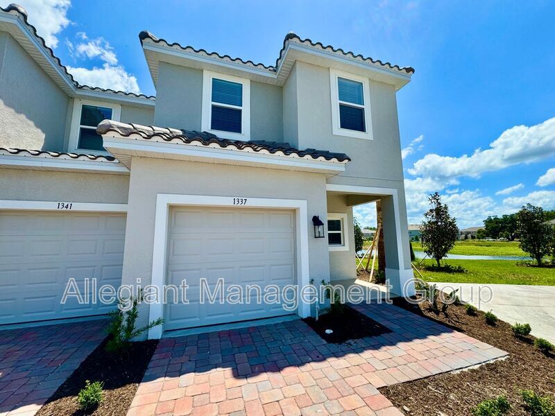 Foto principal - 1337 Anchor Bend Way