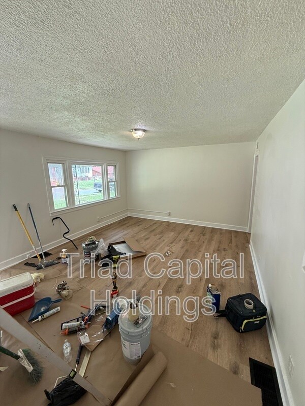 Foto del edificio - 1701 N Jackson Ave