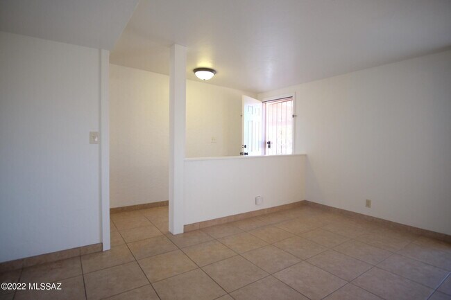 Building Photo - 3201 S Mead Ave