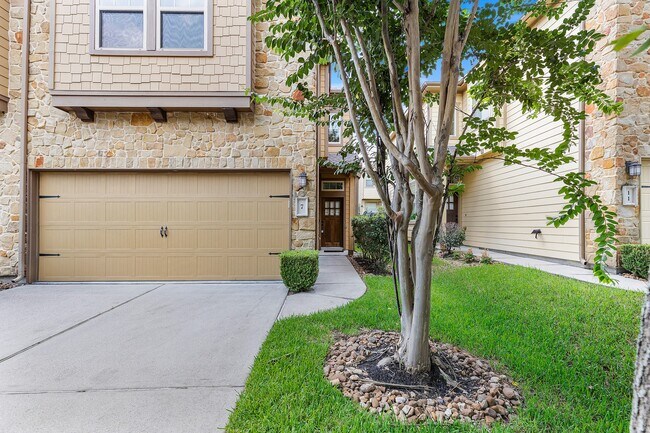 Foto del edificio - 7 Cheswood Manor Court