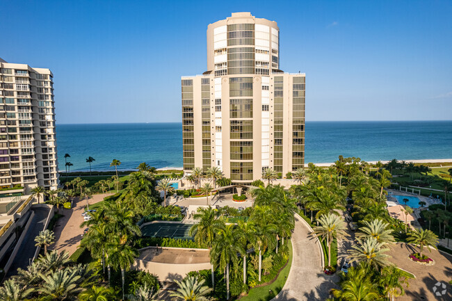 Building Photo - Le Rivage Condominium Complex