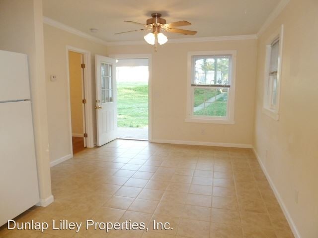 Foto del edificio - 4 br, 2 bath House - 414 Whitaker Dr