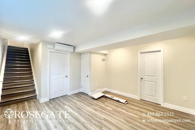 Building Photo - Bright 1 Bed 1 Bath Apartment in Central K...