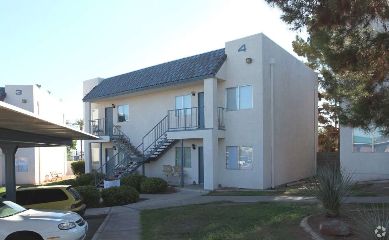 Primary Photo - Oceanside Apartments