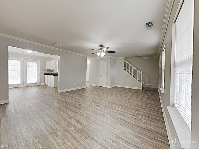 Building Photo - 2872 Rockingham Ct SW