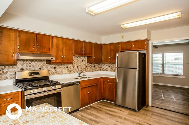 Foto del edificio - 1705 Randall Rd