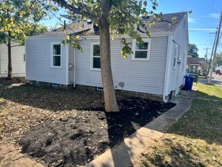 Back of Home - 1686 E Kossuth St