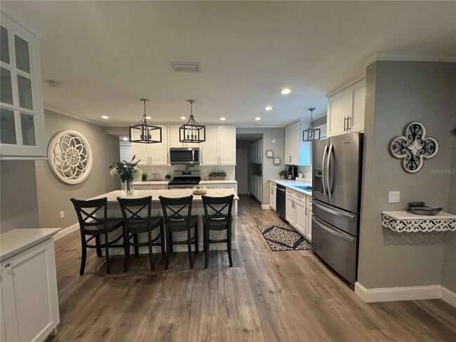 Building Photo - 7504 Grand Blvd