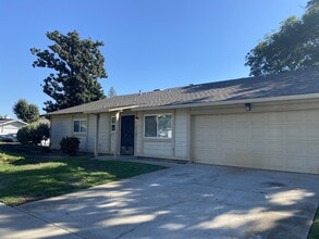 Building Photo - 1312 Pietriana Way