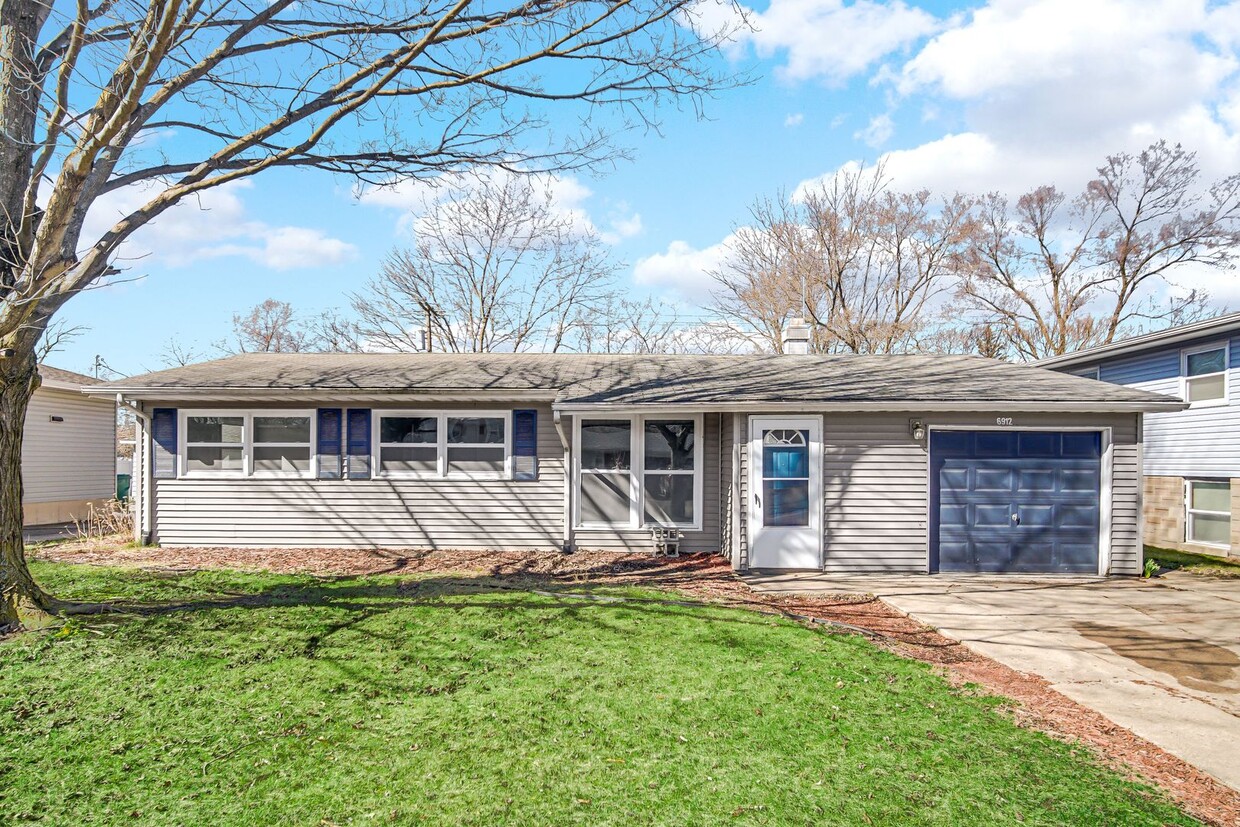 6912 Van Buren Pl, Merrillville, IN 46410 House Rental in