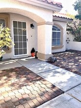 Building Photo - 9560 Summerfest St