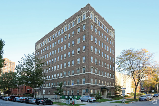 Building Photo - St. Clair