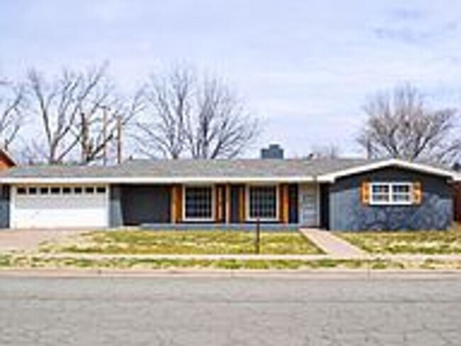 Foto del edificio - 2712 60th Street - Move in Special 1/2 off...