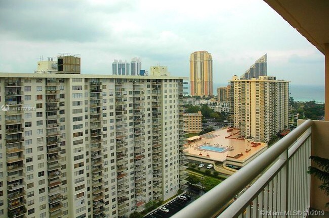 Foto del edificio - 250-174 174th St