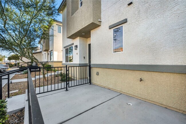 Foto del edificio - 12128 Frost Lime Rd