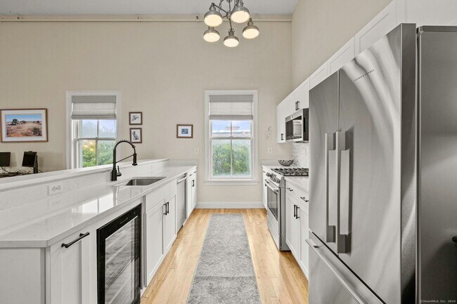 Building Photo - 1618-18 Ann St