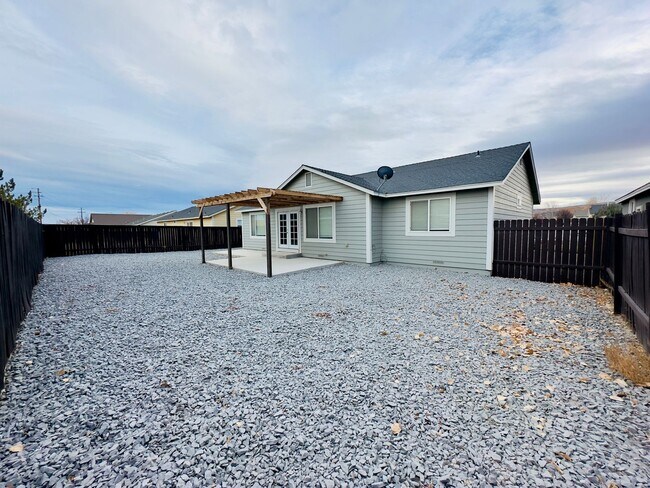 Foto del edificio - Beautiful 3 Bedroom