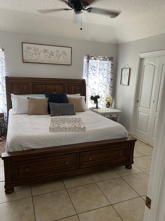 Building Photo - 2736 Elk Rd