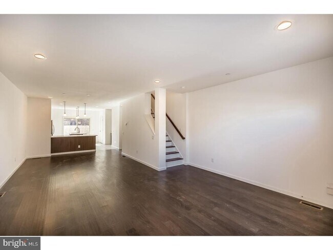 Foto del edificio - 1004 Fairmount Ave