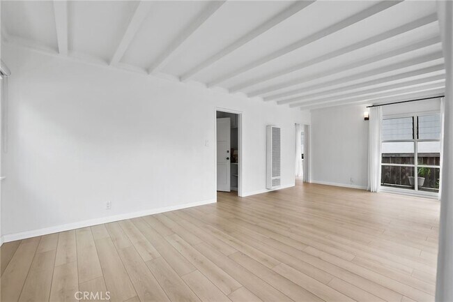 Foto del edificio - 295 Wave St