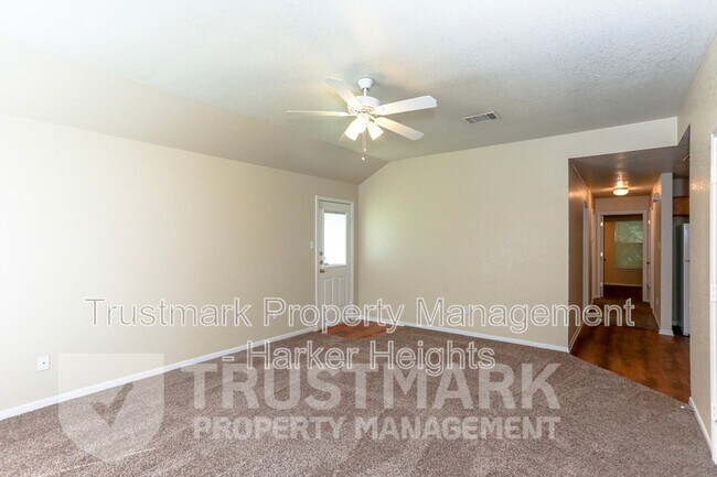 Building Photo - 2201 A Indian Trail