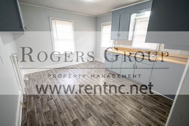 Foto del edificio - 725 Rook St