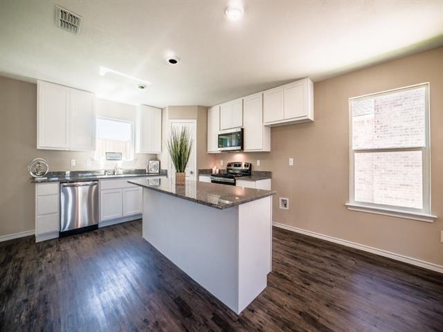 Foto del edificio - 122 Brooks Dr