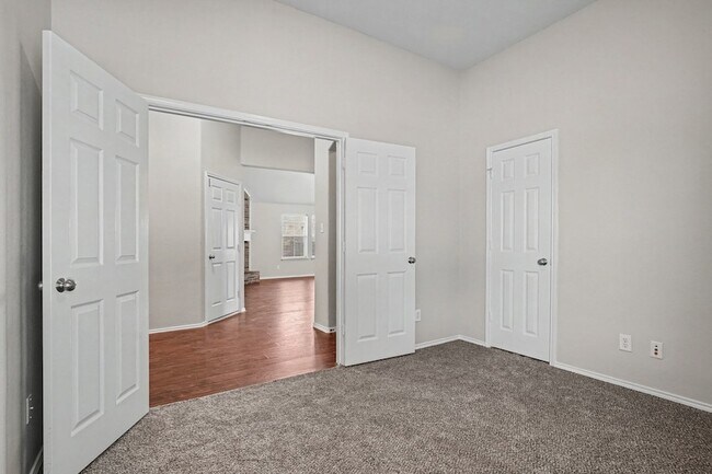 Foto del edificio - 2073 Joyner Ranch Rd