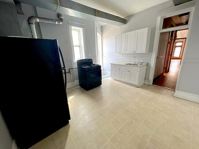 Foto del edificio - 4159 S Western Ave