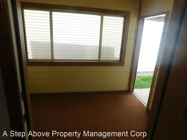 Building Photo - 3 br, 2 bath House - 13 Madeira Court