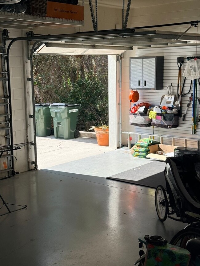 Foto del edificio - 901 Spring Park Loop