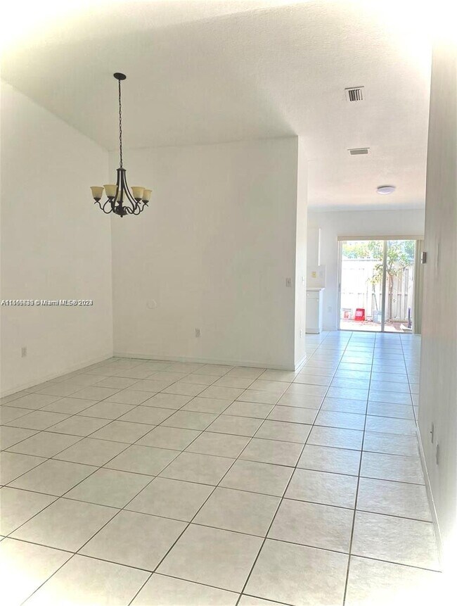 Foto del edificio - 5841 SW 162nd Ct
