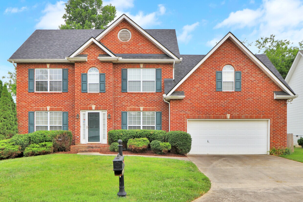 Primary Photo - 3335 Miller Creek Rd