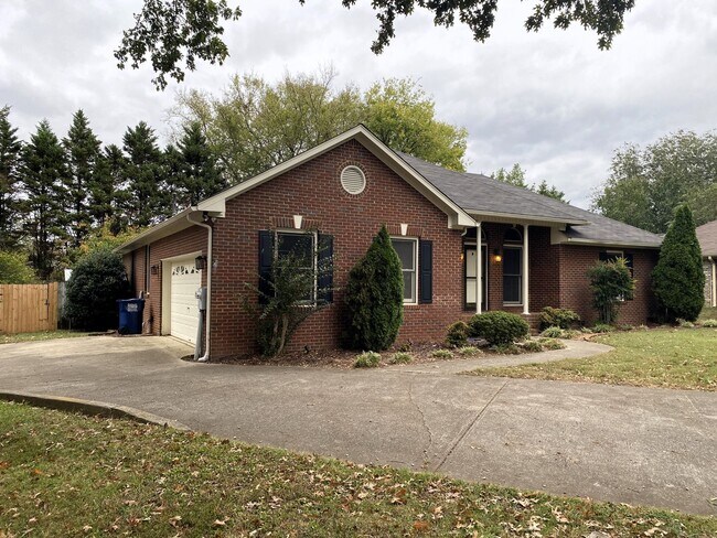 Foto del edificio - Coming Soon!