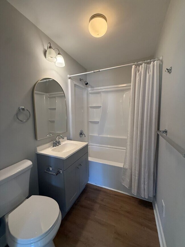 Foto del edificio - 2/1 Home Available Now!